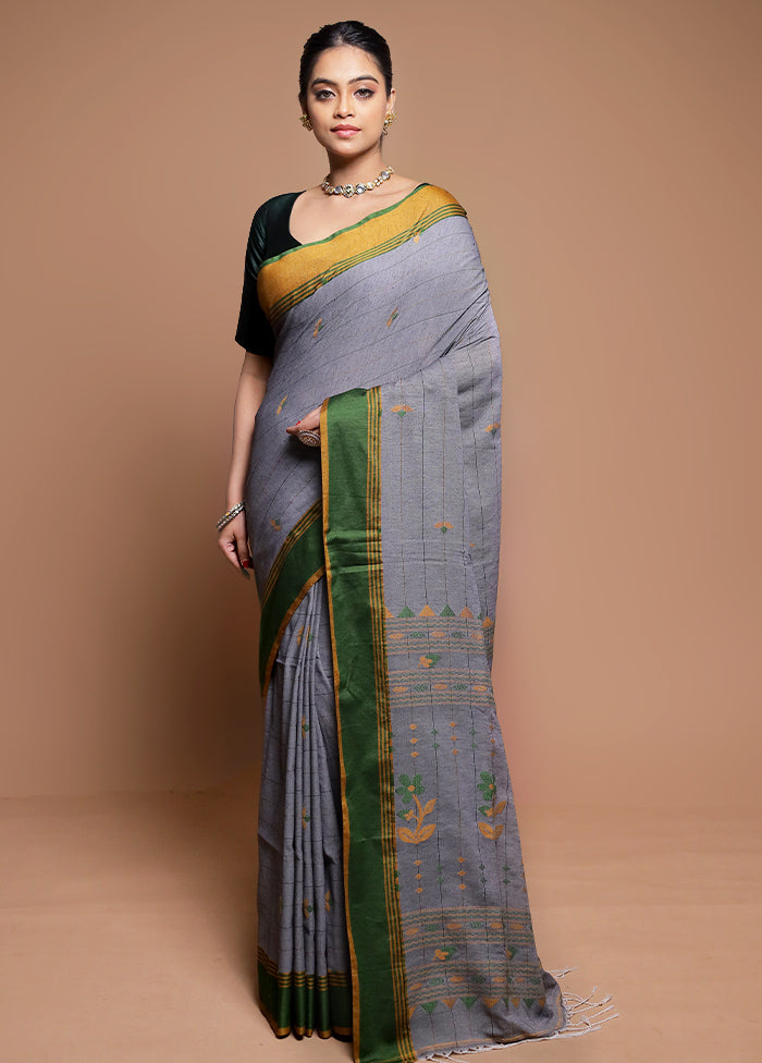 Grey Matka Silk Saree With Blouse Piece