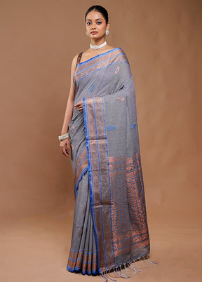 Grey Matka Silk Saree With Blouse Piece