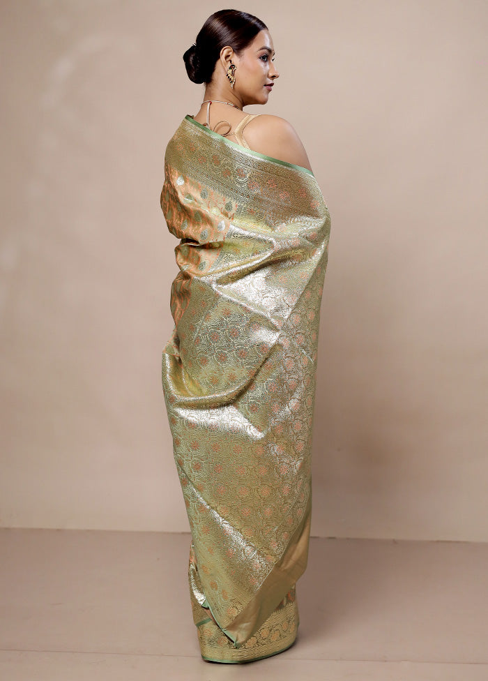 Green Tanchoi Silk Saree With Blouse Piece