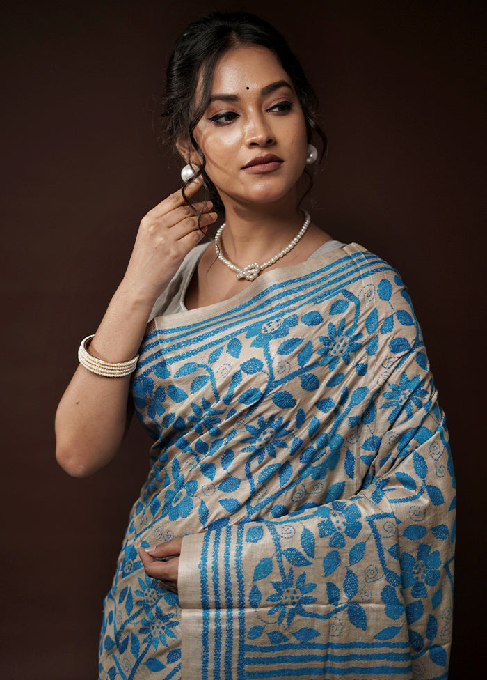 Cream Kantha Stitch Pure Silk Saree With Blouse Piece