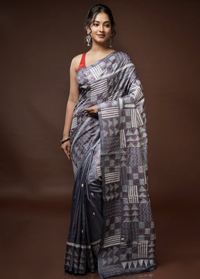 Grey Kantha Stitch Pure Silk Saree With Blouse Piece