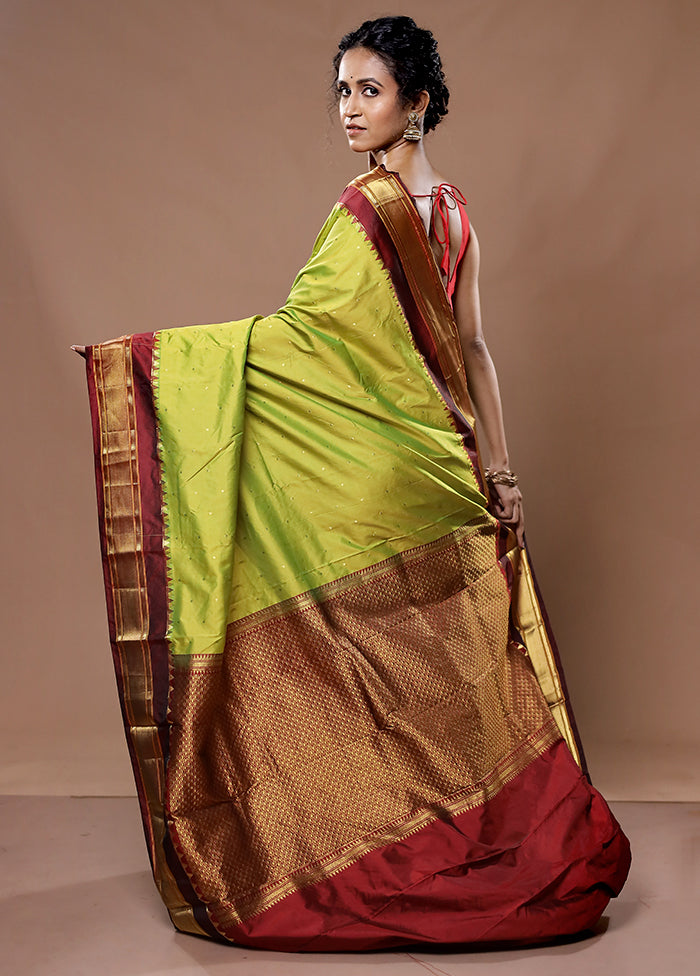 Green Kanjivaram Silk Saree With Blouse Piece