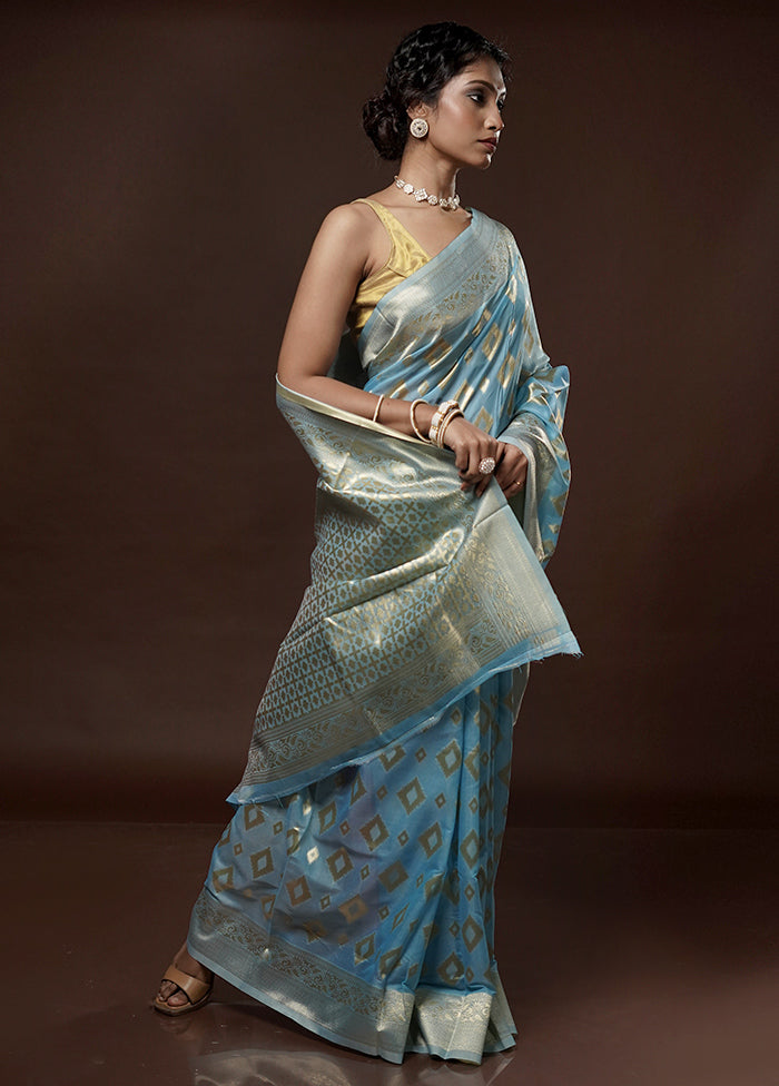 Blue Cotton Saree With Blouse Piece