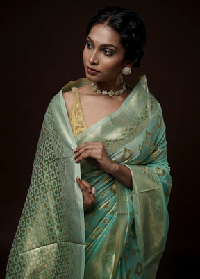 Green Cotton Saree With Blouse Piece - Indian Silk House Agencies