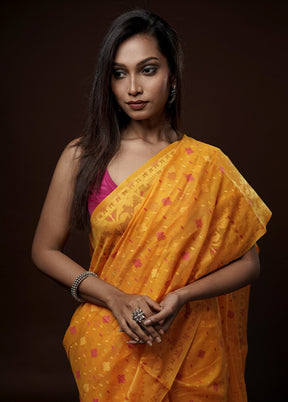 Yellow Cotton Saree With Blouse Piece