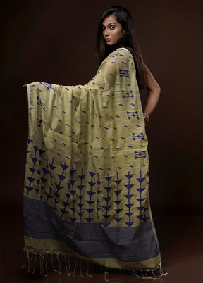 Grey Khadi Cotton Saree With Blouse Piece