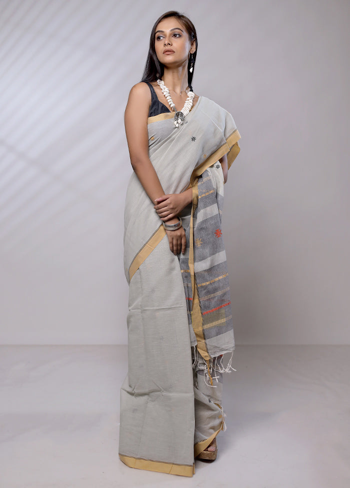 Grey Khaddi Banarasi Silk Saree With Blouse Piece