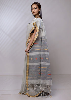 Grey Khaddi Banarasi Silk Saree With Blouse Piece