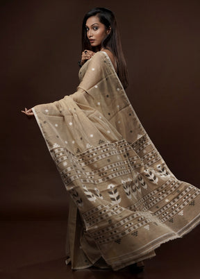 Cream Tant Jamdani Saree Without Blouse Piece - Indian Silk House Agencies