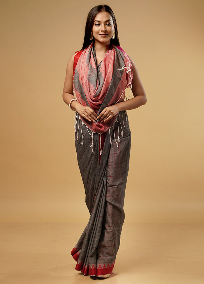 Gray Khadi Cotton Saree With Blouse Piece