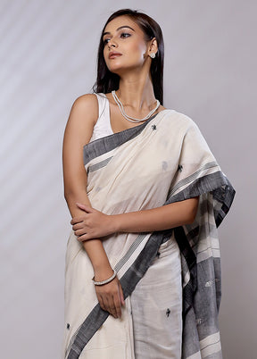 Cream Khaddi Banarasi Silk Saree With Blouse Piece