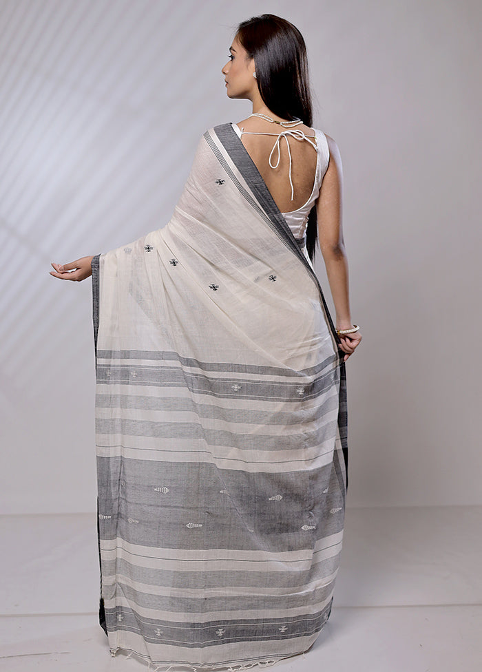 Cream Khaddi Banarasi Silk Saree With Blouse Piece