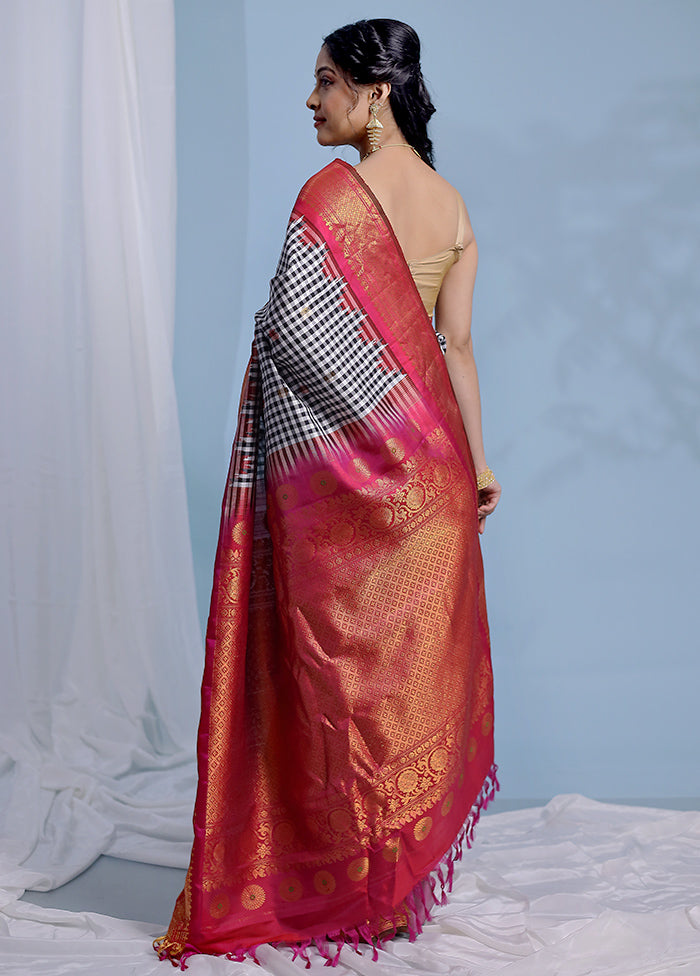 Multicolor Gadwal Pure Silk Saree Without Blouse Piece