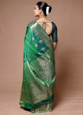 Green Kanjivaram Silk Saree With Blouse Piece