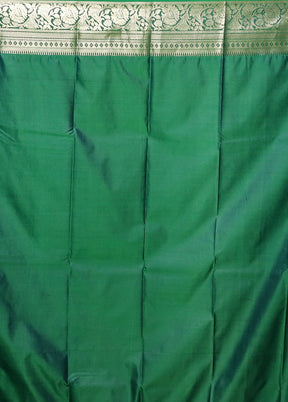 Green Kanjivaram Silk Saree With Blouse Piece