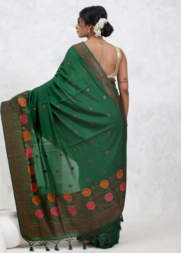 Green Dupion Silk Saree With Blouse Piece