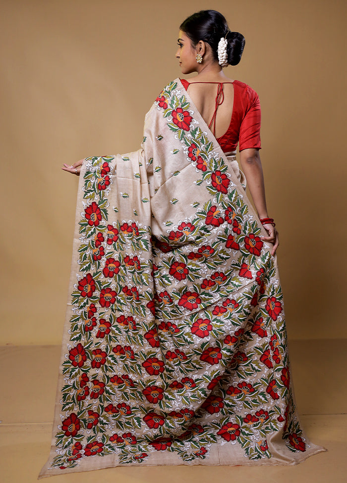 Cream Handloom Kantha Stitch Pure Silk Saree With Blouse Piece