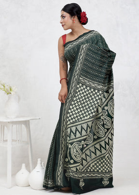 Green Kantha Stitch Pure Silk Saree Without Blouse Piece - Indian Silk House Agencies