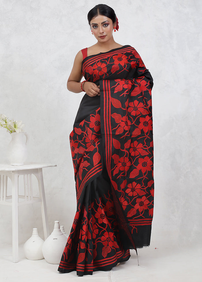 Black Kantha Stitch Pure Silk Saree Without Blouse Piece