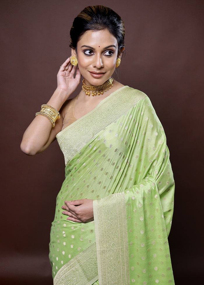 Green Georgette Saree Without Blouse Piece