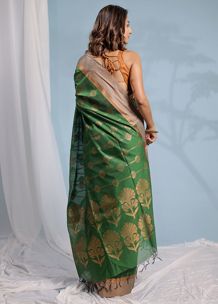 Green Cotton Saree With Blouse Piece - Indian Silk House Agencies