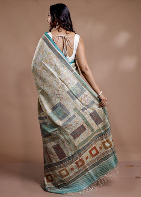 Cream Tussar Silk Saree With Blouse Piece