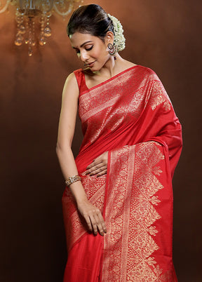 Red Dupion Silk Saree With Blouse Piece