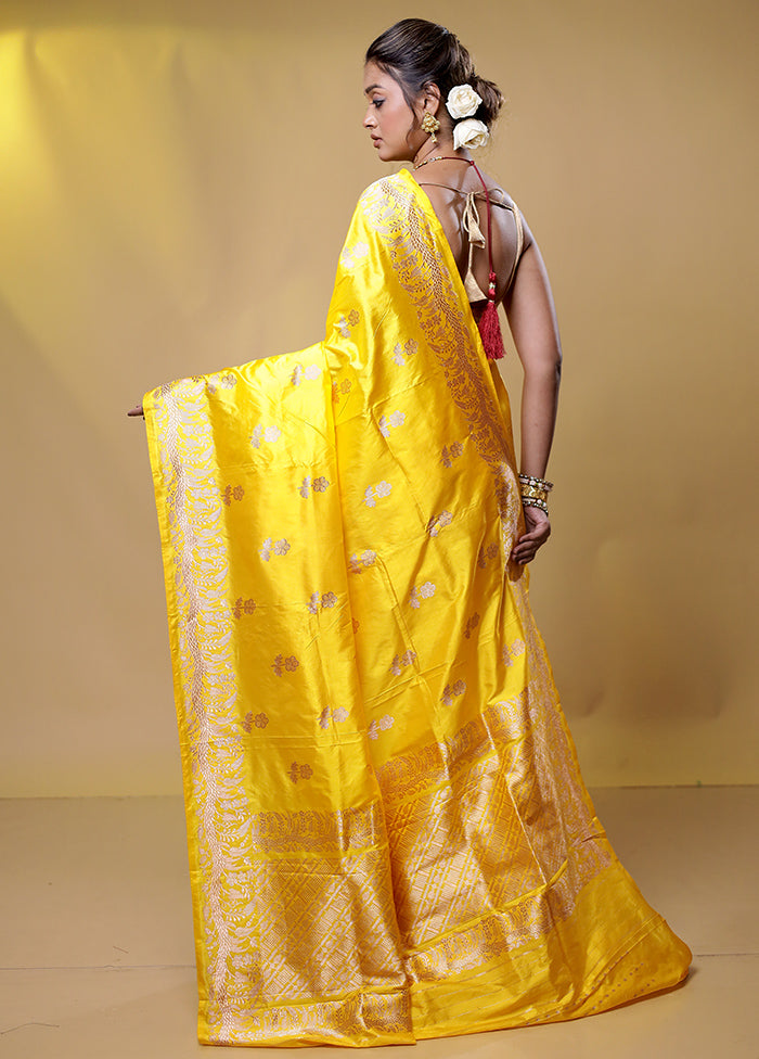 Yellow Handloom Katan Pure Silk Saree With Blouse Piece