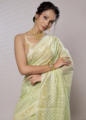 Green Kora Silk Saree With Blouse Piece