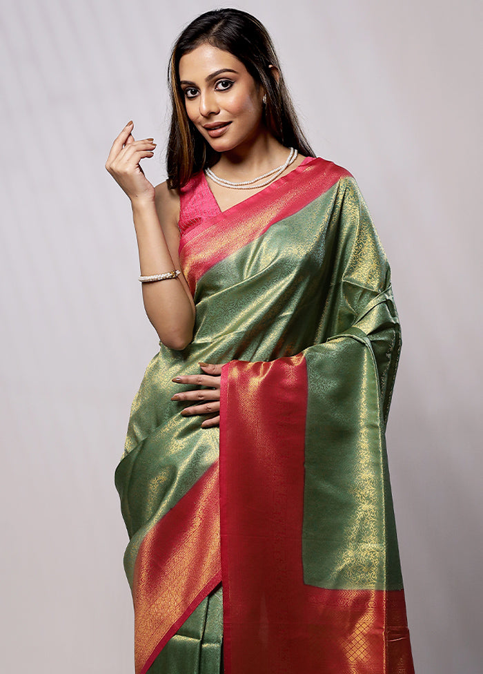 Green Dupion Silk Saree With Blouse Piece