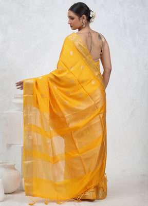 Yellow Cotton Saree With Blouse Piece - Indian Silk House Agencies