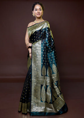 Green Handloom Banarasi Pure Silk Saree With Blouse Piece