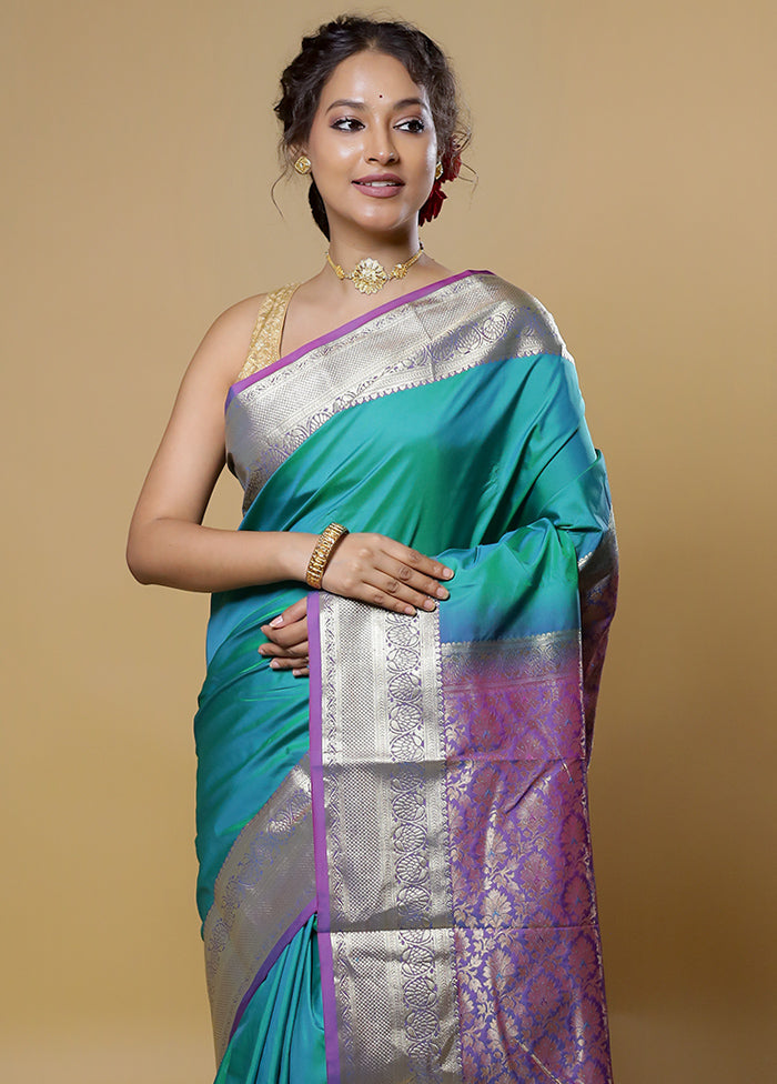 Green Kanjivaram Silk Saree With Blouse Piece