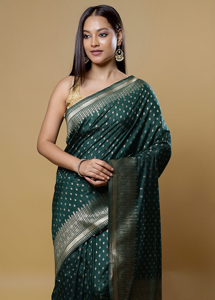 Green Dupion Silk Saree With Blouse Piece