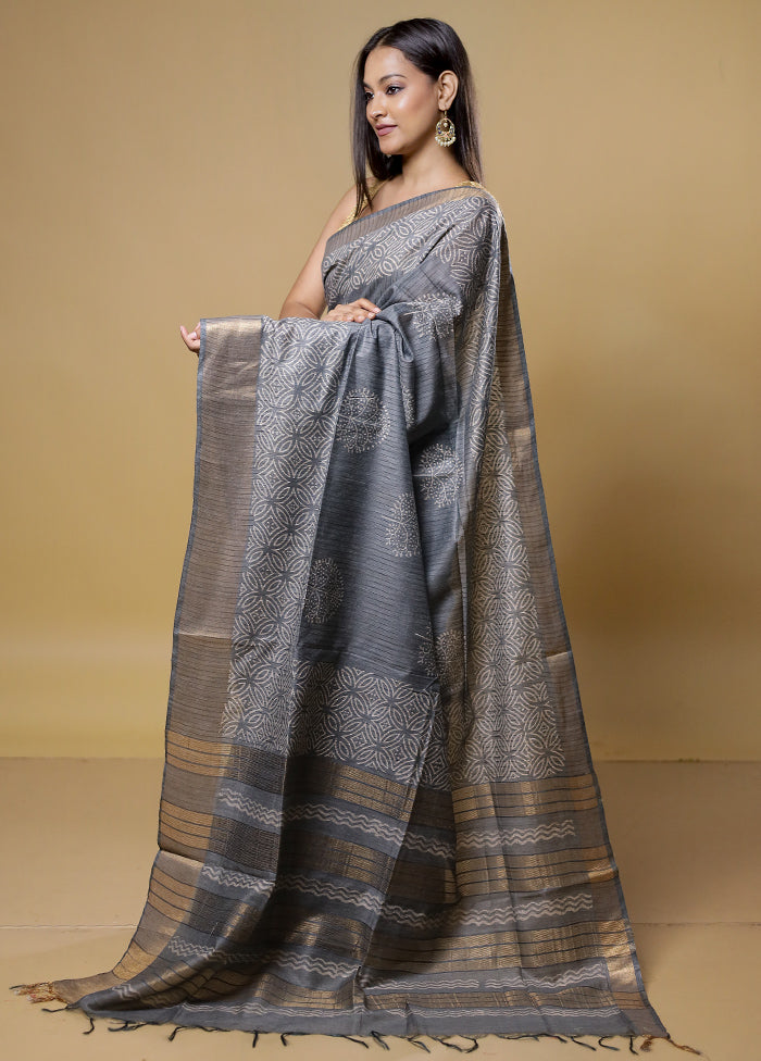 Grey Tussar Silk Saree With Blouse Piece