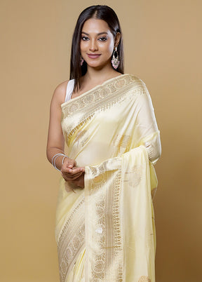 Cream Dupion Silk Saree With Blouse Piece