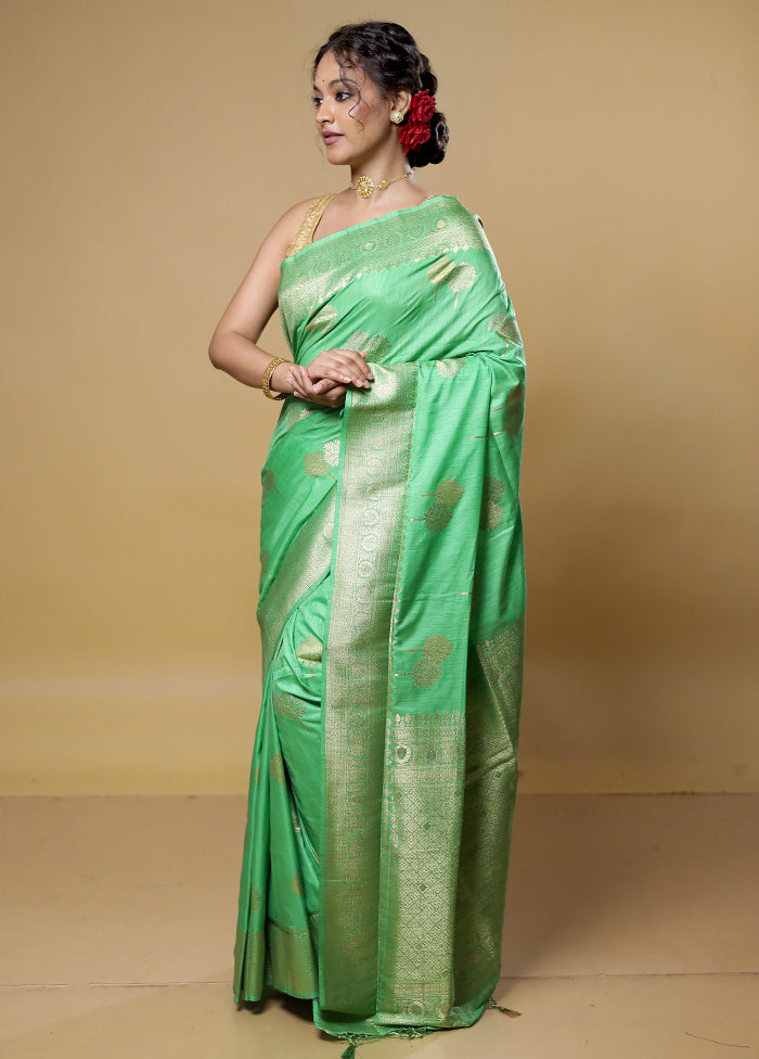 Green Dupion Silk Saree With Blouse Piece