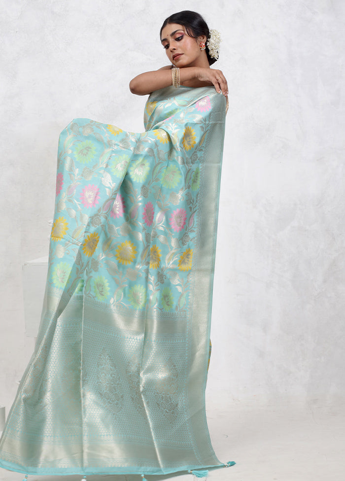 Green Dupion Silk Saree With Blouse Piece