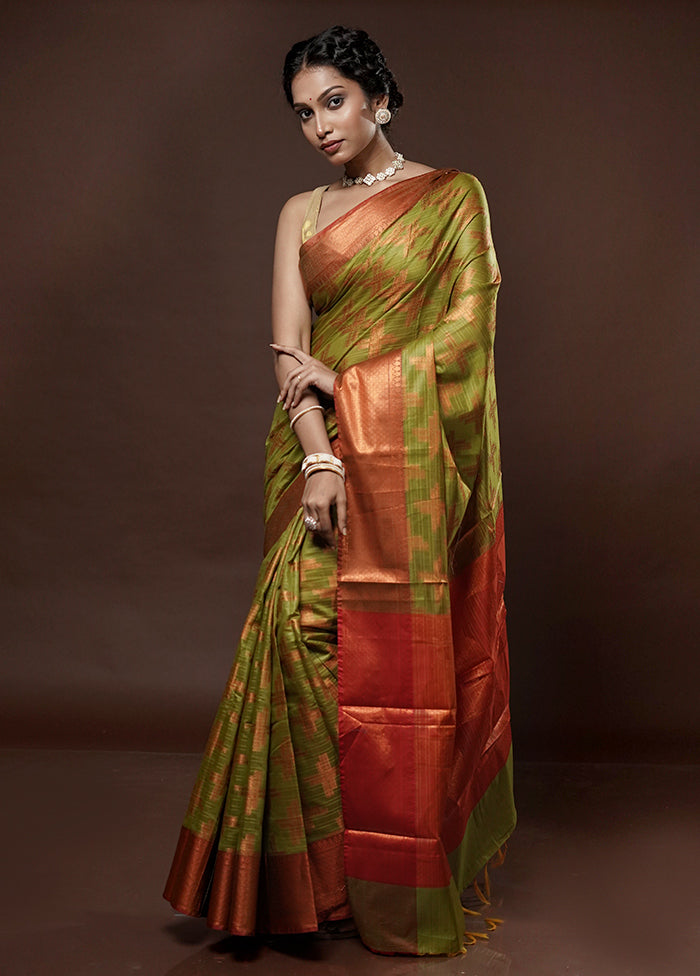 Green Kora Silk Saree With Blouse Piece