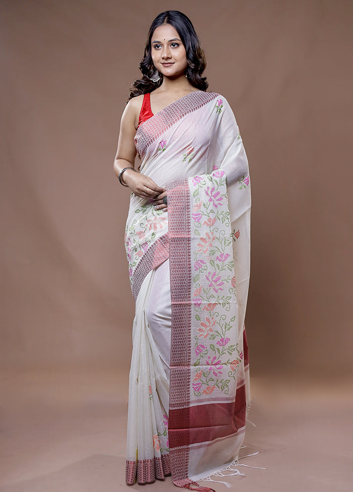 Cream Cotton Saree With Blouse Piece