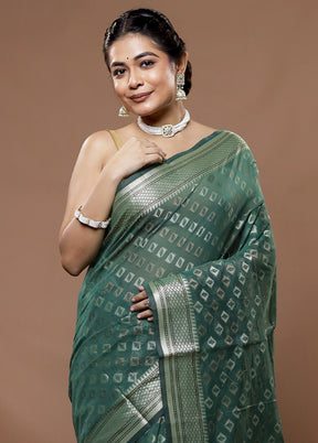 Green Cotton Saree With Blouse Piece