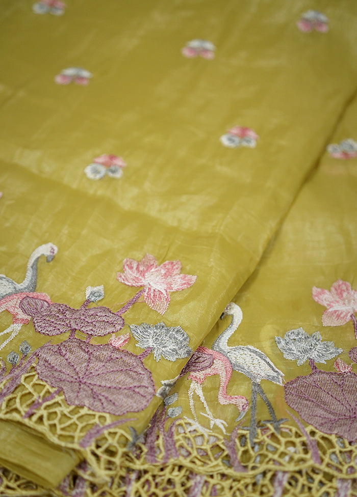 Yellow Crushed Tissue Silk Saree With Blouse Piece