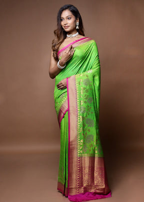 Green Dupion Silk Saree With Blouse Piece