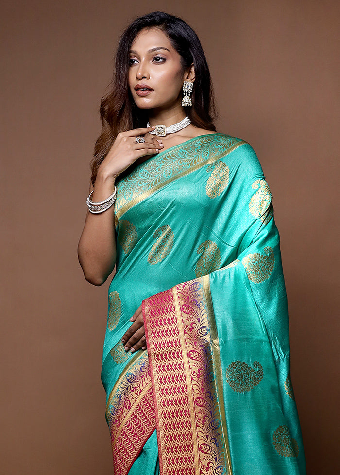 Green Dupion Silk Saree With Blouse Piece