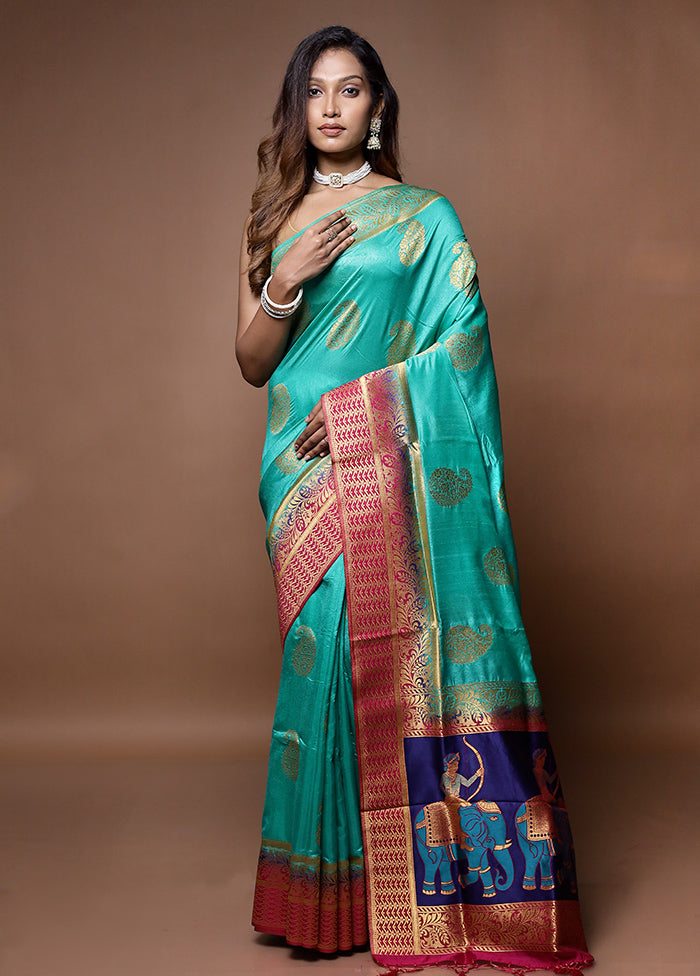 Green Dupion Silk Saree With Blouse Piece