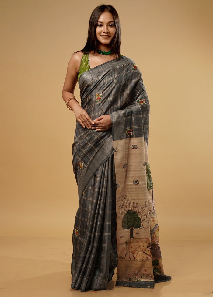 Grey Tussar Silk Saree With Blouse Piece