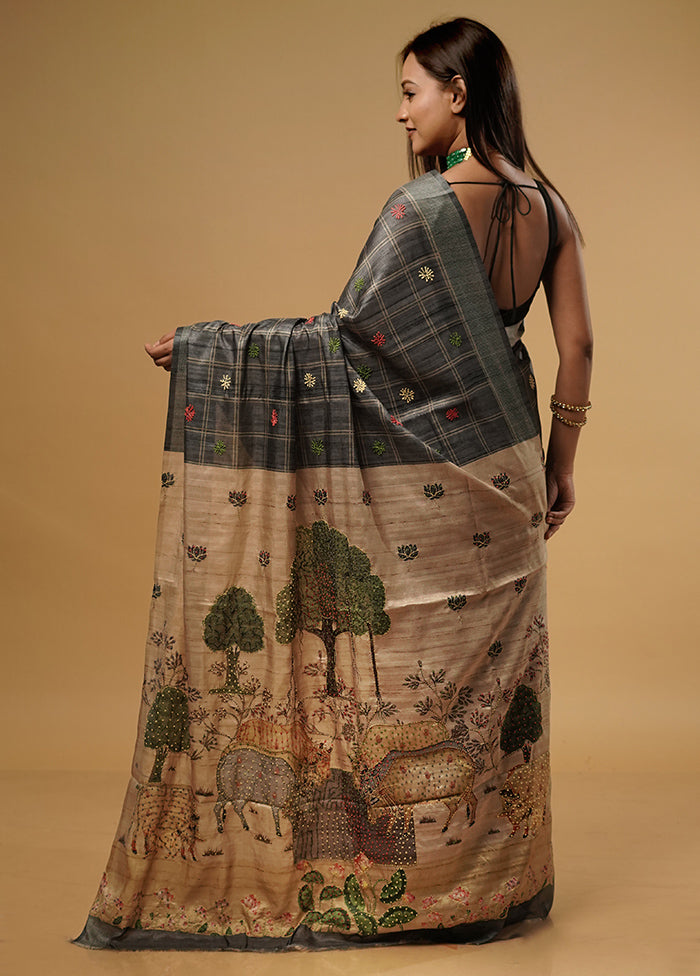 Grey Tussar Silk Saree With Blouse Piece