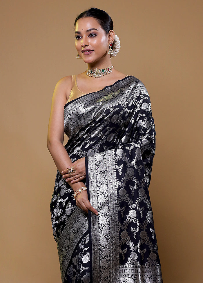 Black Uppada Silk Saree With Blouse Piece