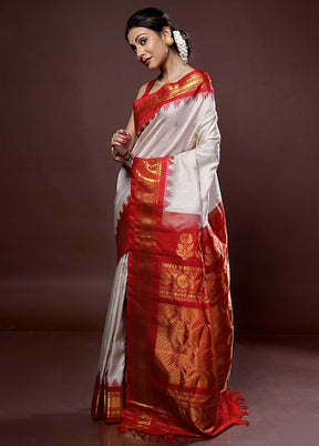 Cream Gadwal Pure Silk Saree Without Blouse Piece - Indian Silk House Agencies