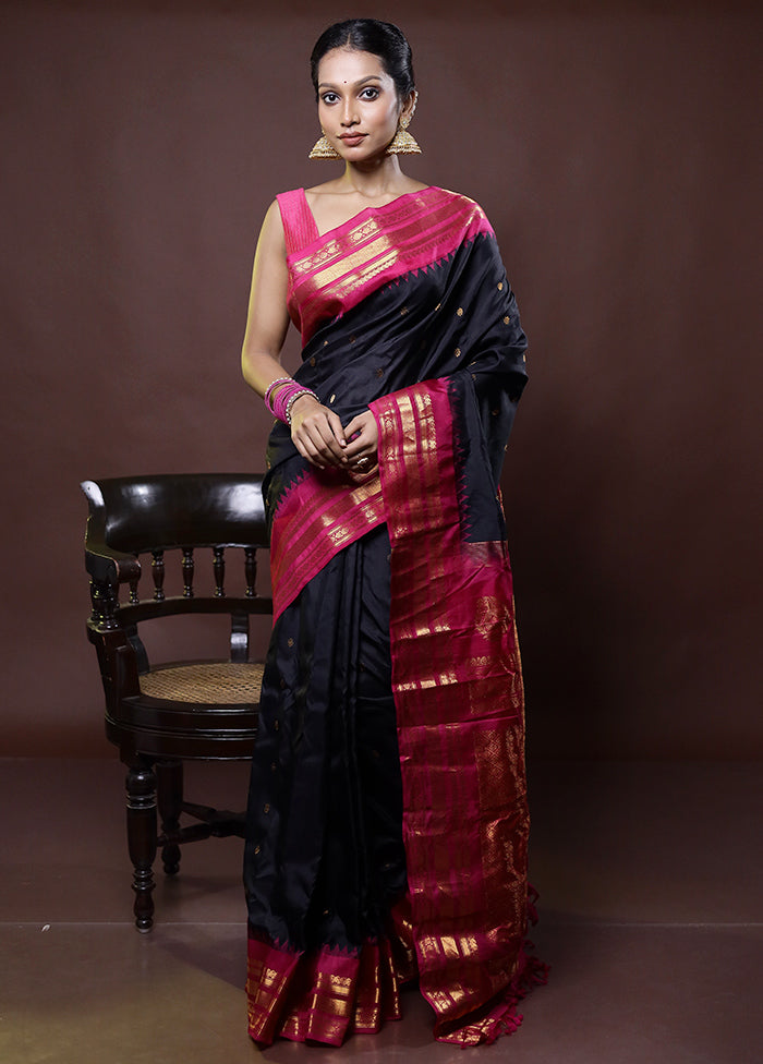 Black Gadwal Pure Silk Saree Without Blouse Piece